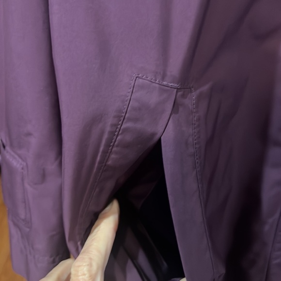 LL Bean rain jacket with detachable hood. - Picture 3 of 11